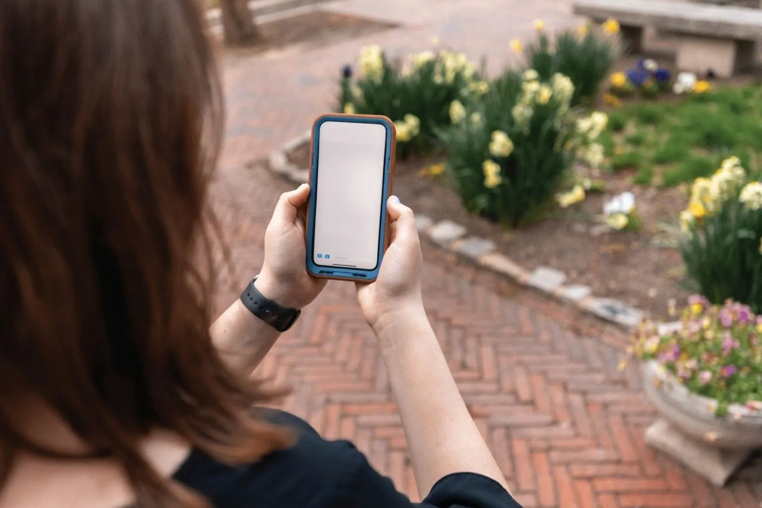 Digitale Gesundheitsimpulse: Wie SMS-Programme die Resilienz im Arbeitsalltag stärken