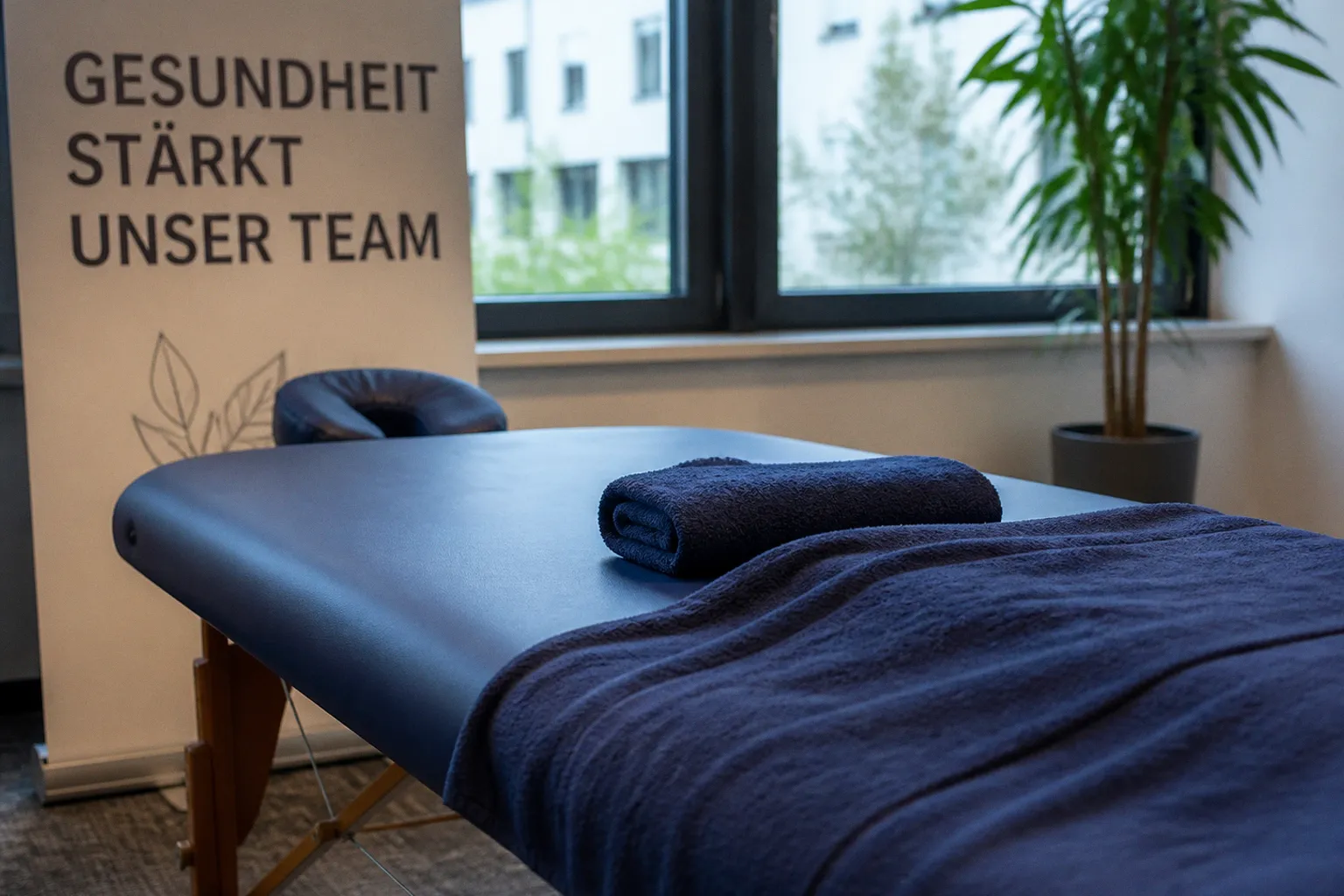 Betriebliche Gesundheitsförderung: Warum mobile Massagen 2026 zum Standard werden