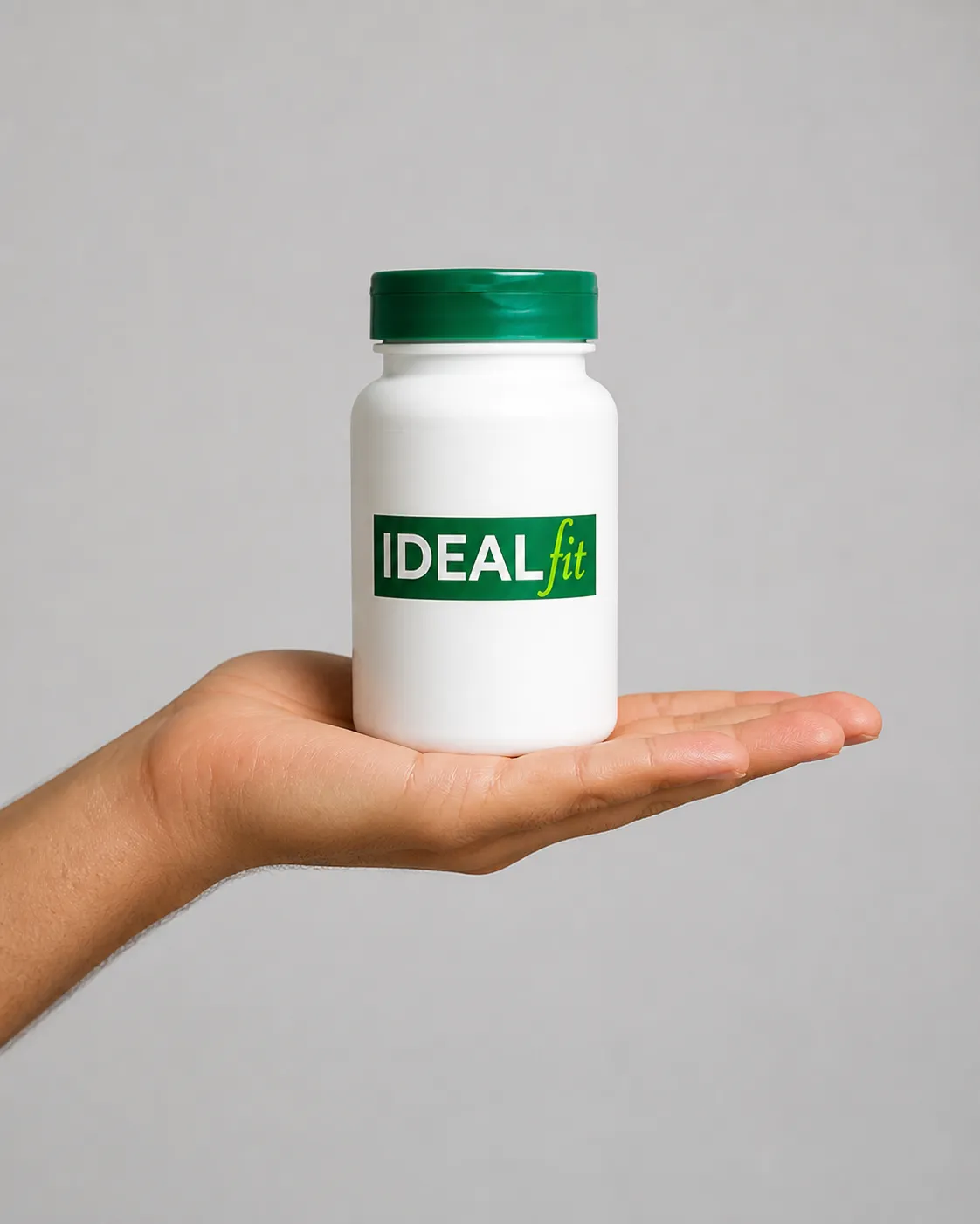 IdealFit Low — Verpackung in der Hand