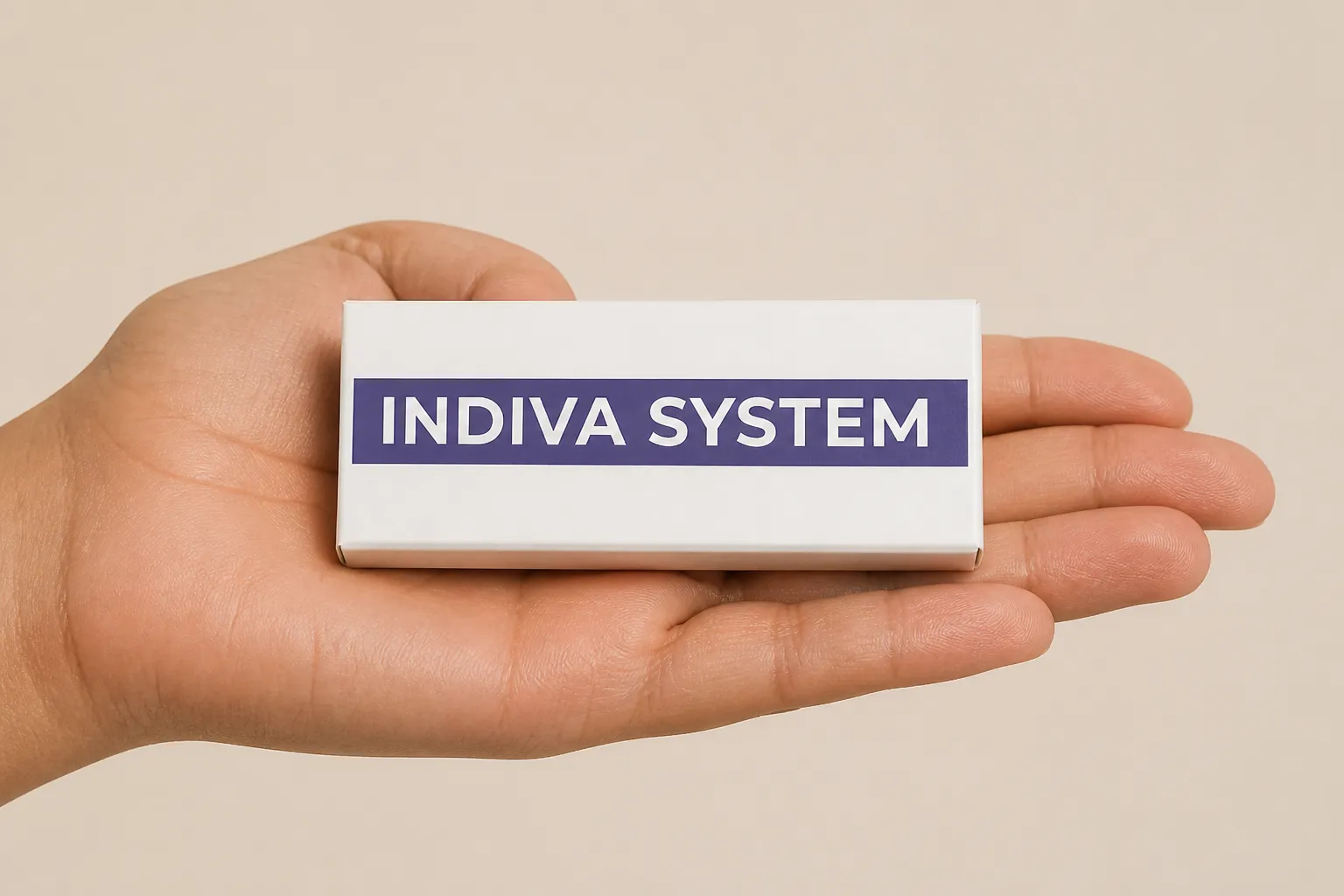 INDIVA SYSTEM EU — Verpackung in der Hand